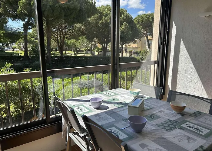 T2 Avec Loggia, Proche Et Seaquarium, 5 Couchages, Menage Inclus - Fr-1-250-274 * Le Grau-du-Roi